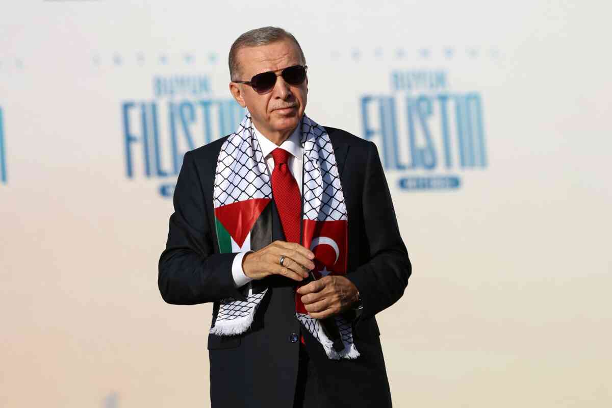 Erdogan lidera una gran manifestación pro-palestina en Estambul y llama a Israel ocupante