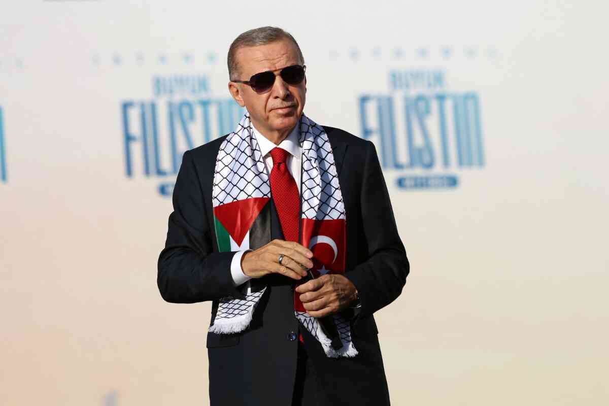 Erdogan defiende a Hamás y llama a Israel ocupante en una multitudinaria manifestación pro-palestina en Estambul