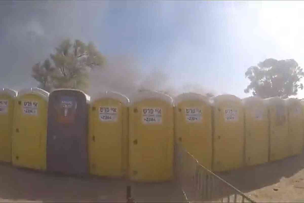 Así fue el ataque de Hamás a los baños del festival Nova en Israel: videos impactantes