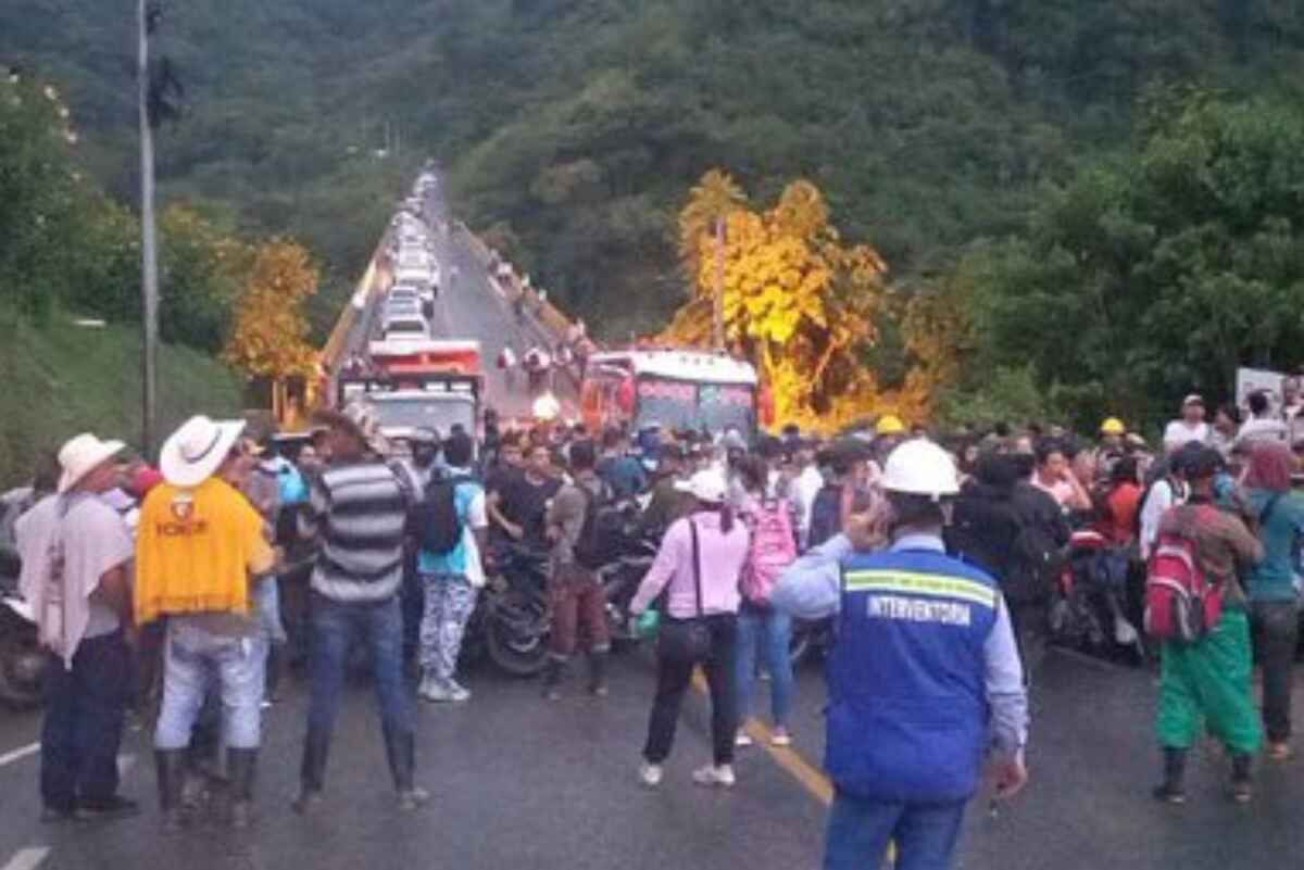 EPM se declara en "secuestro" por bloqueos de la comunidad en Hidroituango