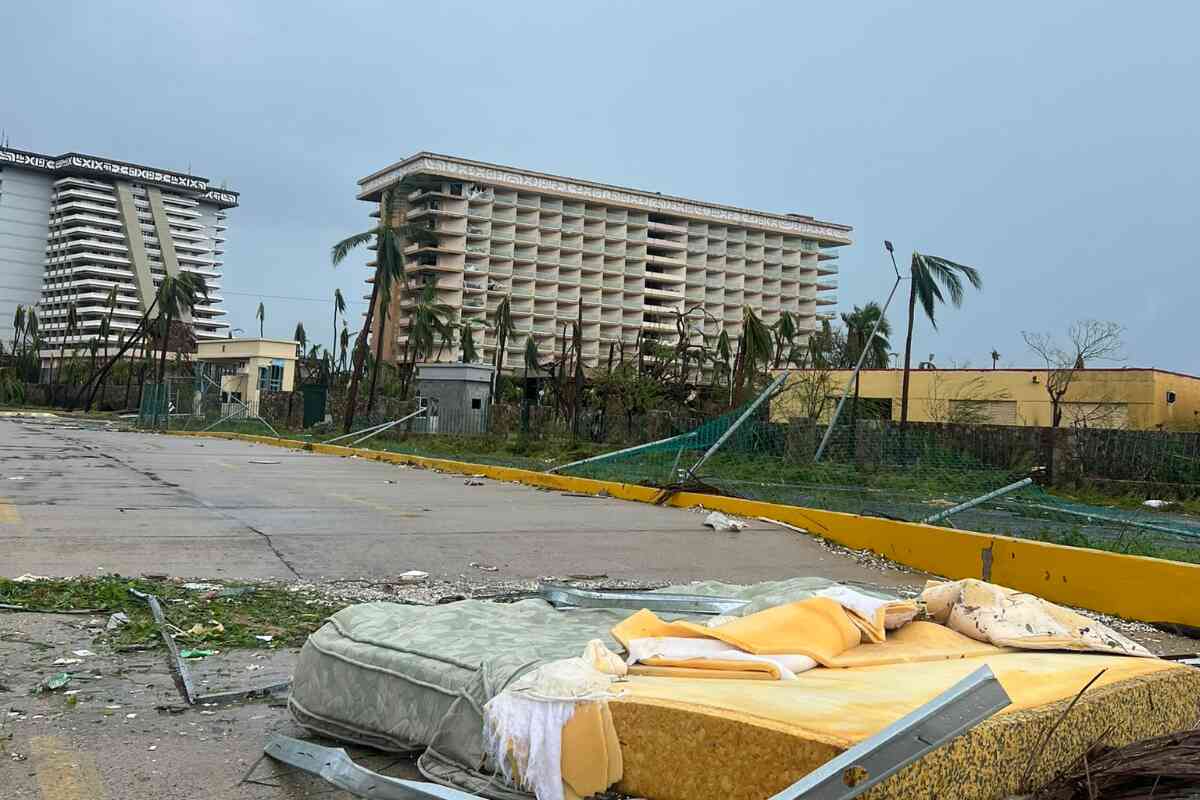 Cuatro niños perdieron la vida por una avalancha de lodo provocada por Otis en Acapulco