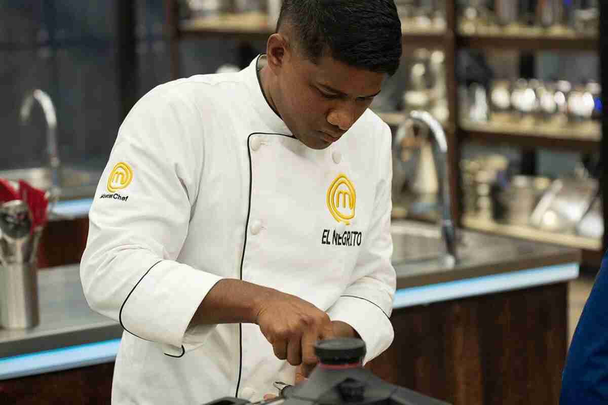 El Negrito pierde el reto del cerdo y se queda sin semifinal en MasterChef Celebrity 2023