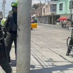 Dos muertos y una herida en balacera en Palmira: un policía, señalado como responsable