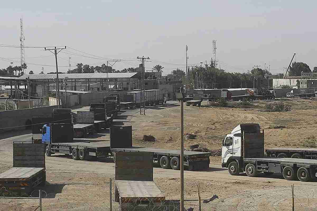 Gaza recibe el primer envío de ayuda desde Egipto tras el bloqueo israelí--CIJ Ordena Cese Inmediato de la Ofensiva Israelí en Gaza por Riesgo de Genocidio