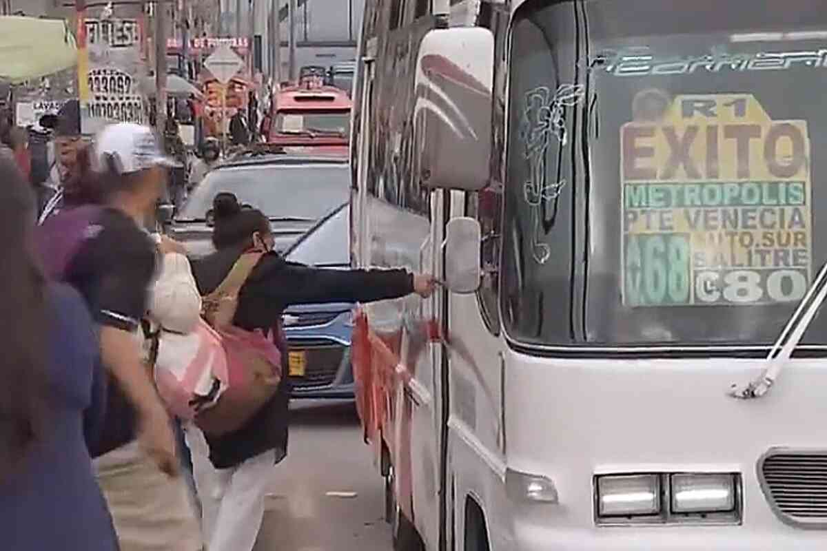 Bogotá les dice adiós a los buses urbanos de Soacha luego de 10 años