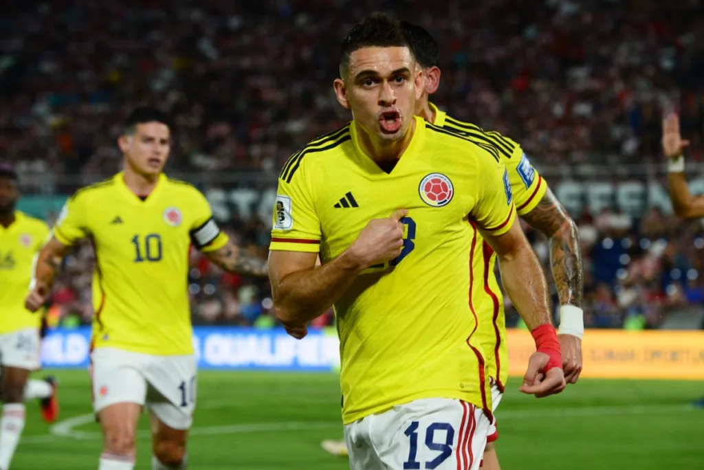 0-1. Santos Borré conserva invicto de Colombia, su tercer puesto y supremacía en Paraguay