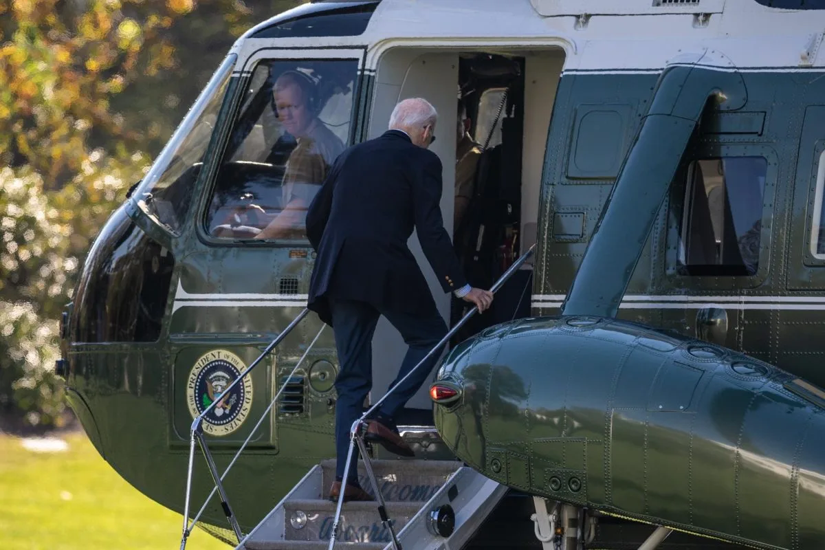 Biden irá el viernes a Lewiston, escenario del más reciente gran tiroteo mortal en EE.UU.