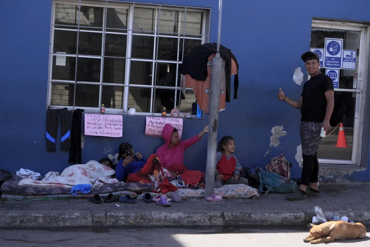 La pobreza en Latinoamérica baja al 29 % en 2022 y alcanza niveles prepandémicos, dice Cepal