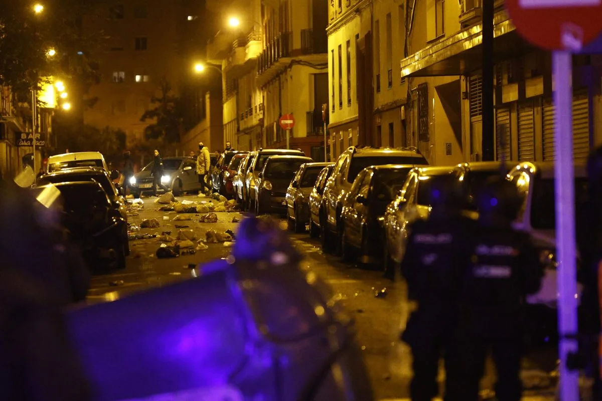 Nueva protesta contra la amnistía acaba con 15 detenidos en altercados en Madrid