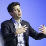 Sam Altman negocia para volver a dirigir OpenAI apenas dos días después de su despido