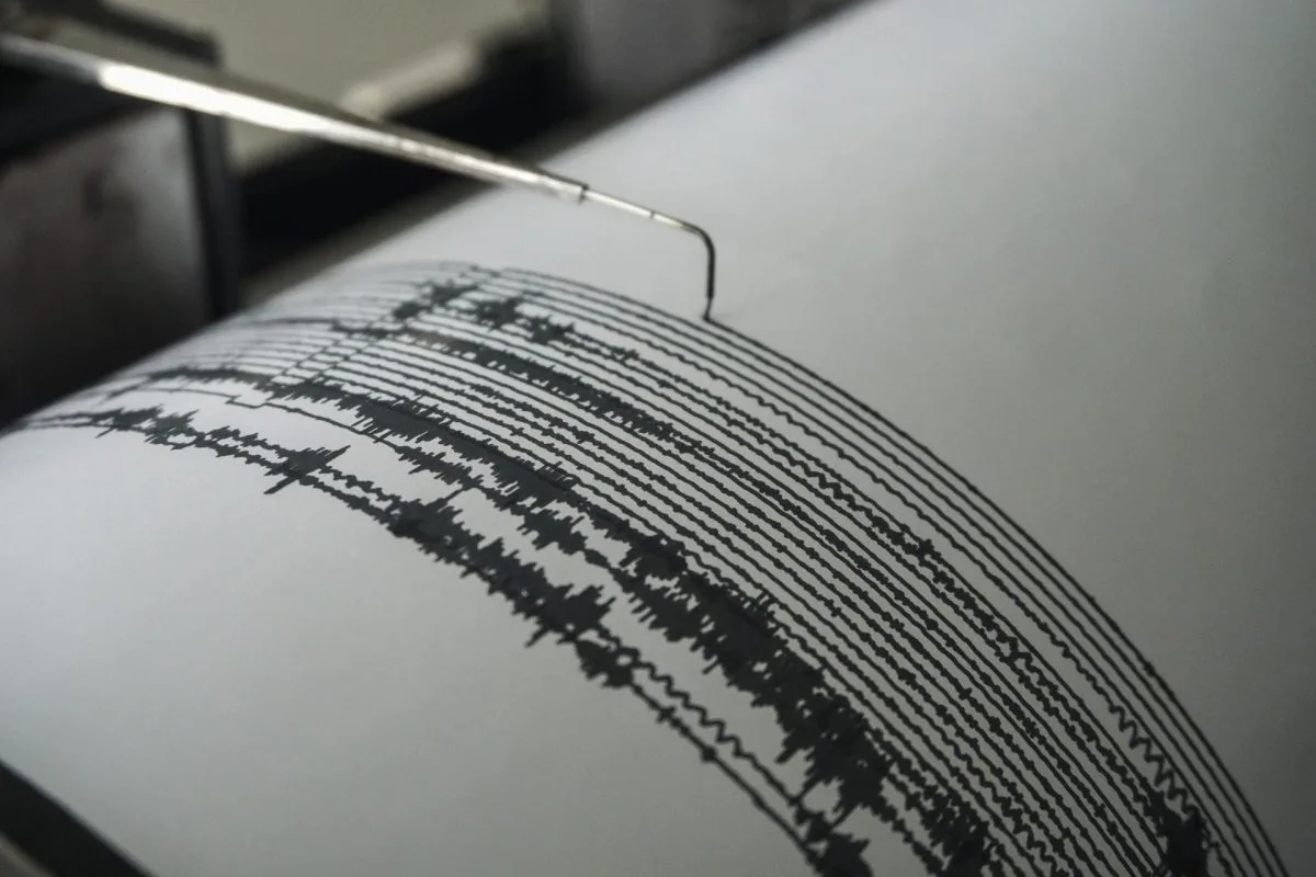 Un terremoto de magnitud 7 sacude las aguas en el sureste de Indonesia