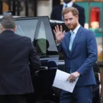 Un tribunal autoriza al duque de Sussex a continuar con querella contra dueño de Daily Mail