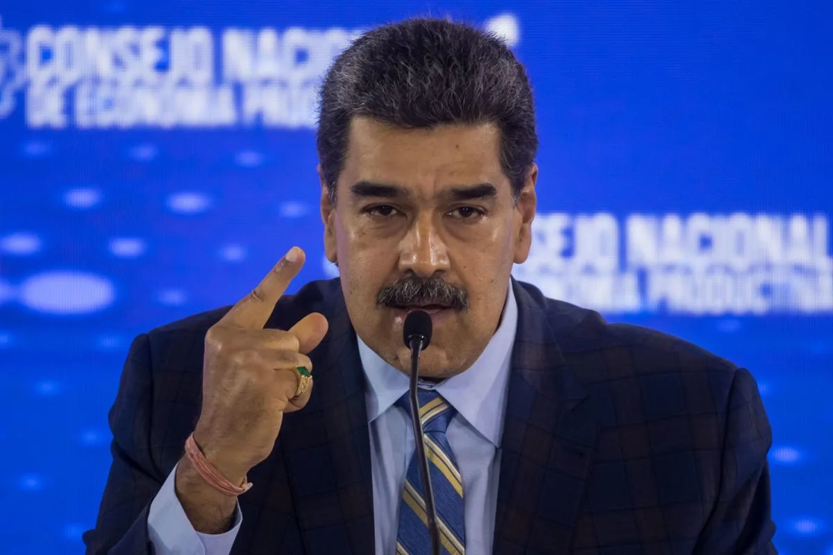 Venezuela defenderá su mapa territorial “completo” en “todos los espacios”, asegura Maduro