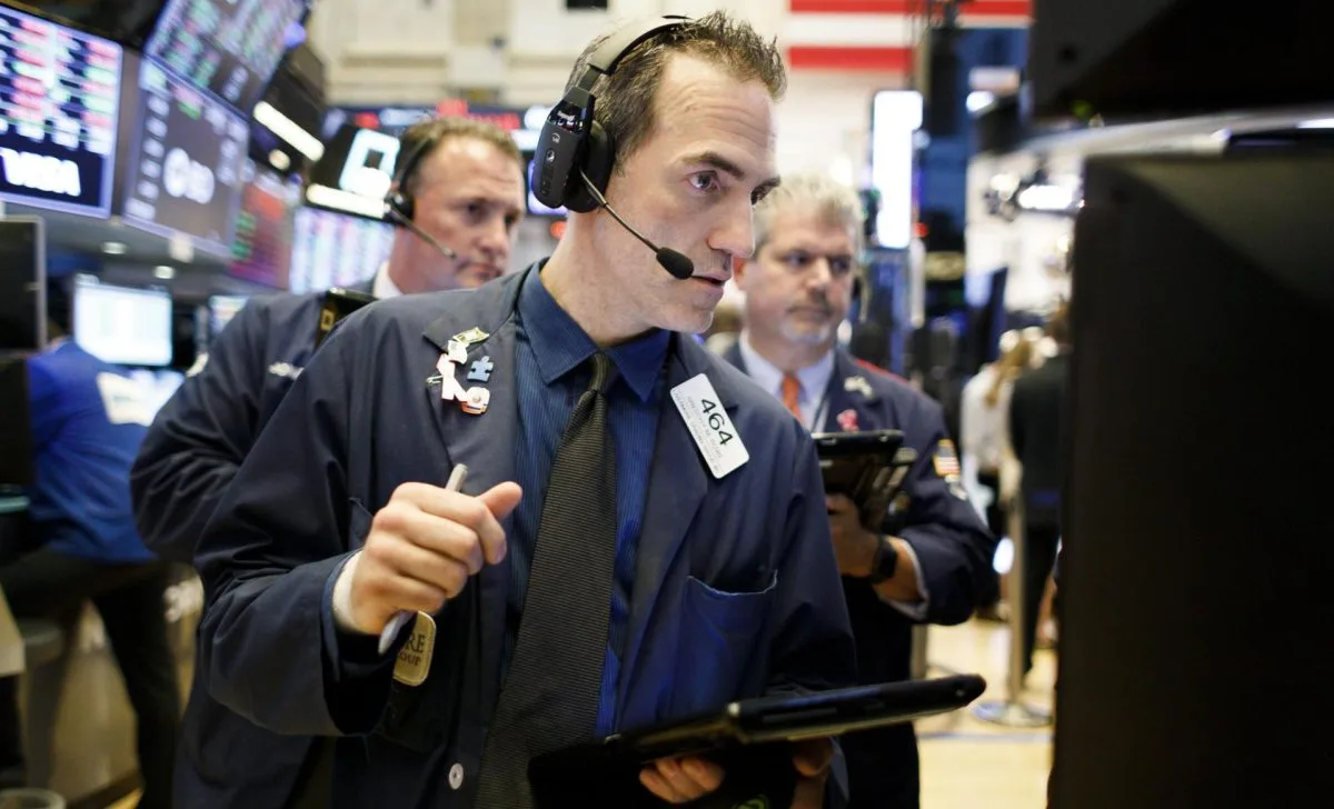 Wall Street abre en rojo y el Dow Jones pierde un 0,11 %
