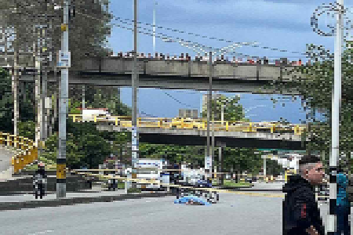 Un anciano muere atropellado por una moto en la avenida Las Vegas de Medellín-frente a punto clave, en MEDELLÍN