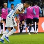 Di María le pone punto final a su participación en las Eliminatorias con el triunfo histórico ante Brasil