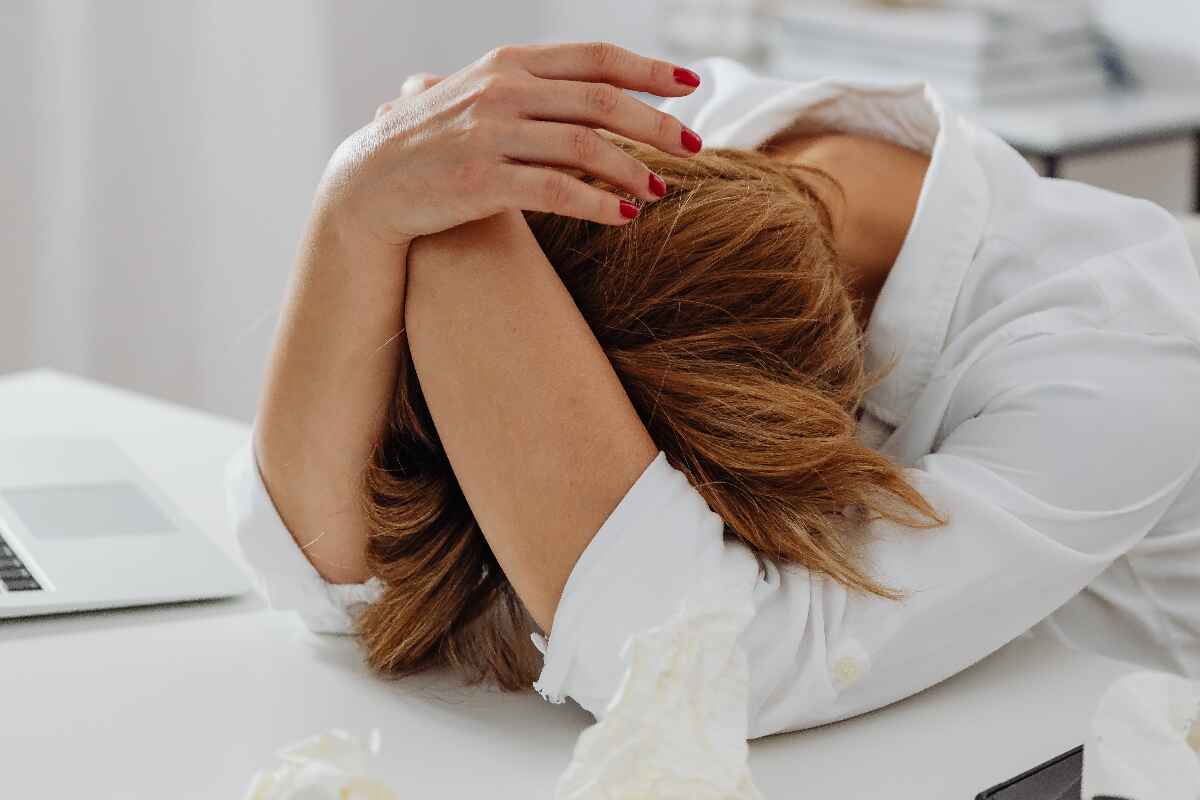 Burnout- Cómo evitar el síndrome del trabajador quemado: consejos para cuidar tu salud física, mental y emocional