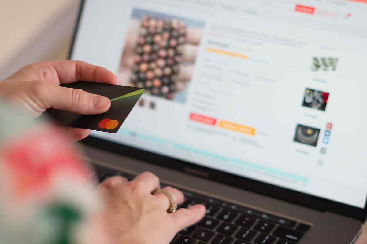 Qué tener en cuenta antes de comprar por internet: consejos para una compra exitosa