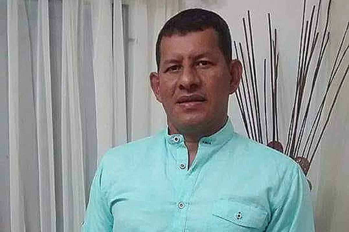 Profesor de Educación Física pierde la vida mientras jugaba fútbol en Chinú