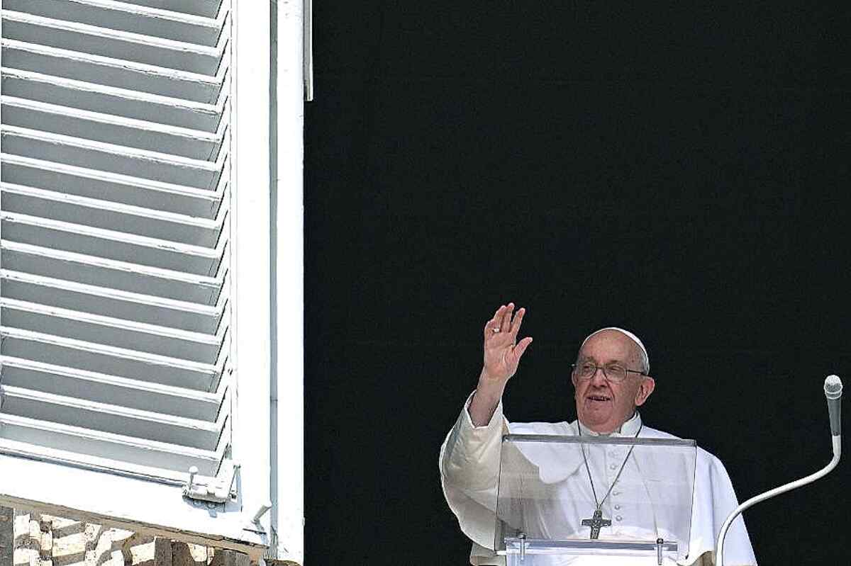 La Iglesia Católica acoge a las personas transexuales y homosexuales en el bautismo
