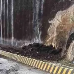 Piedra del Peñol: suspenden el acceso por caída de material sobre los visitantes