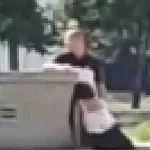 Pareja es captada en medio de una sesión íntima en el parque Obrero de Itagüí