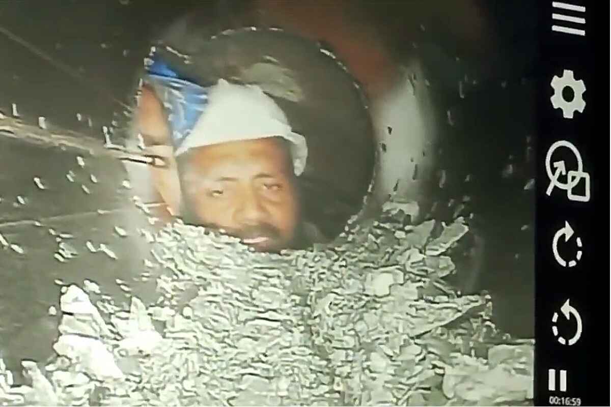 Así están los 41 hombres atrapados en un túnel en India: difunden las primeras imágenes de su calvario
