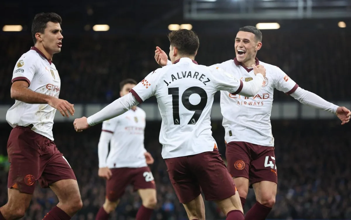 1-3. El City recupera la normalidad