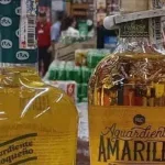 La SIC le reconoce a la Industria Licorera de Caldas la exclusividad del Aguardiente Amarillo y le prohíbe a la Fábrica de Licores de Antioquia imitarlo