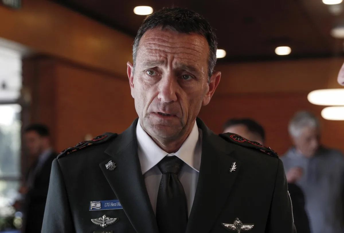 El Ejército israelí expande sus operaciones terrestres hacia el sur de la Franja de Gaza