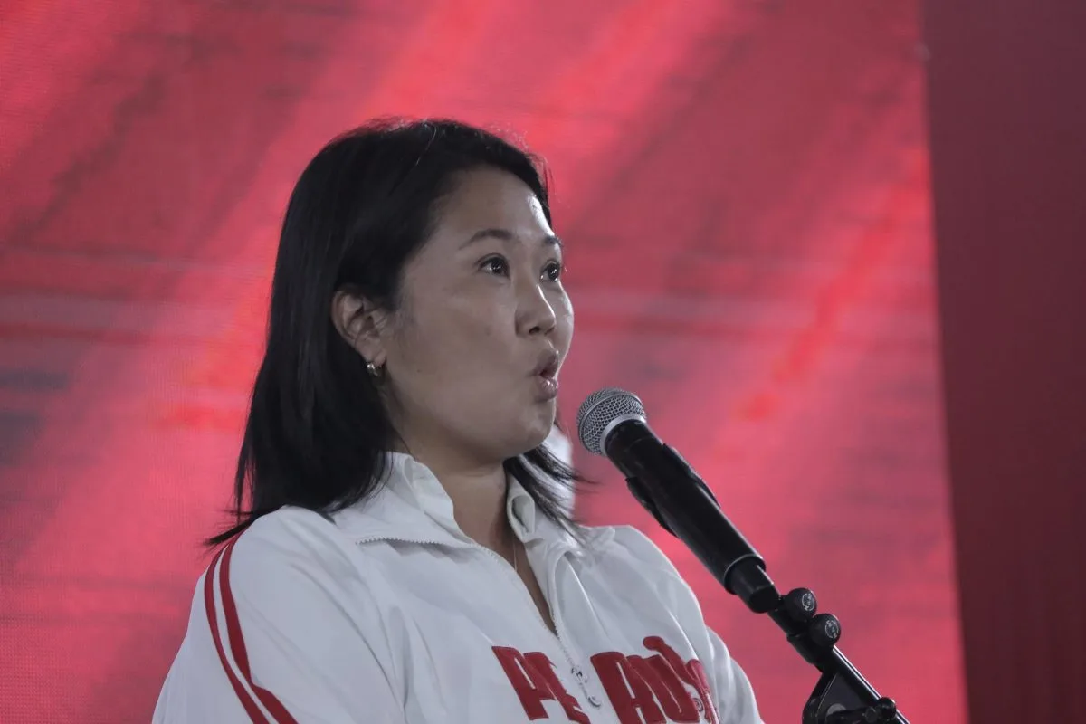 Keiko Fujimori espera que el Constitucional ordene la libertad de su padre en las próximas horas