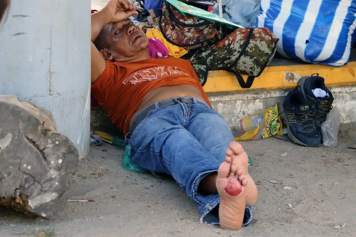 La caravana migrante denuncia más restricciones tras la reunión de México con EE.UU.