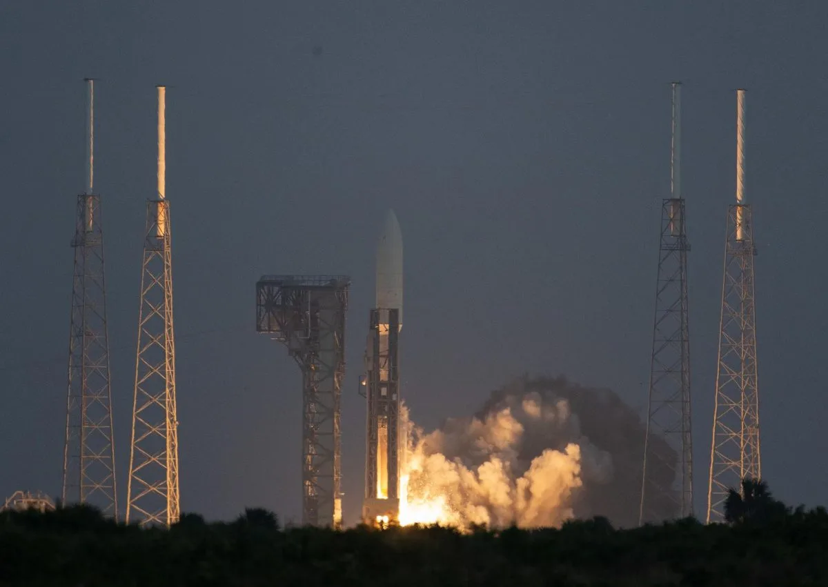 La misión de ULA que llevará un módulo lunar y muestras de ADN se aplaza para el 8 de enero