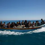 Mueren 61 migrantes en un naufragio frente a las costas libias