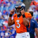 Russell Wilson dice que Broncos le exigió cambiar su contrato o lo enviaría a la banca 1