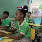 Tecnología satelital en escuelas rurales, una puerta al desarrollo de comunidades remotas