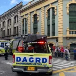 Bomberos de Medellín, paralizados por falta de Soat en sus vehículos