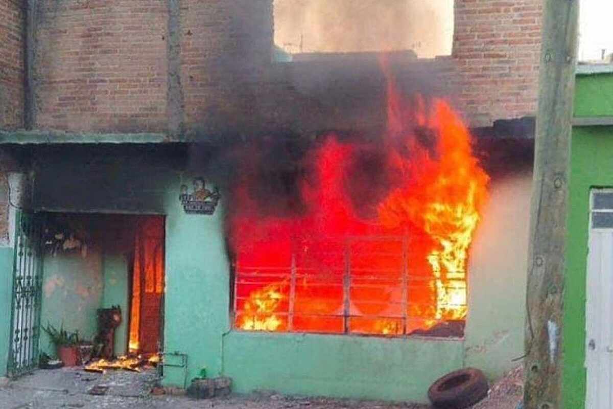 Un tanque de gas causa un incendio en San Luis Potosí y mata a tres mujeres que preparaban la cena de Navidad