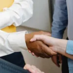 ¿Se te olvidan los nombres? 5 técnicas para nunca más pasar por esa situación incómoda