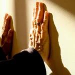 Cómo mantener la piel hidratada y protegida en la tercera edad