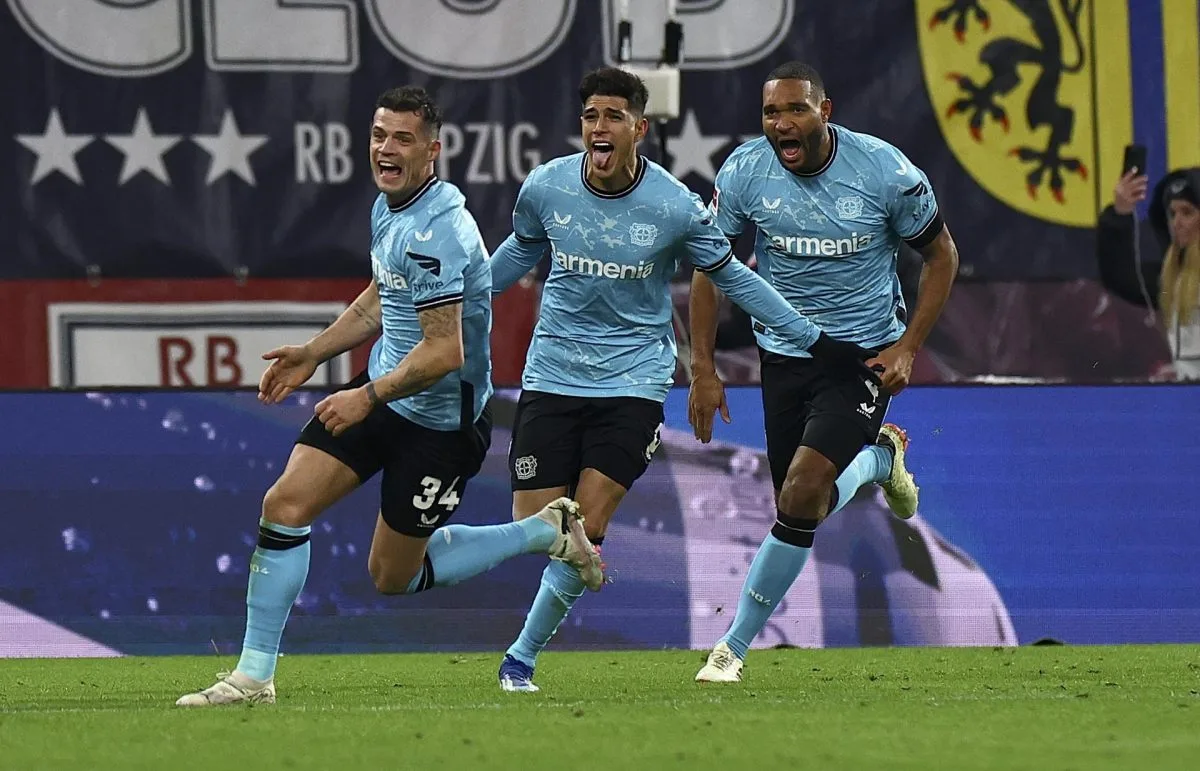 2-3. Hincapié da un triunfo 'in extremis' al Leverkusen, que sigue invicto
