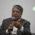 'Bolillo' Gómez reemplaza al venezolano Farías como técnico del Águilas Doradas