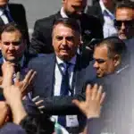 Bolsonaro dice que Maduro gobierna sin oposición tras la inhabilitación de líder opositora