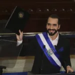Bukele pide mantener mayoría en el Congreso salvadoreño para seguir guerra contra mara