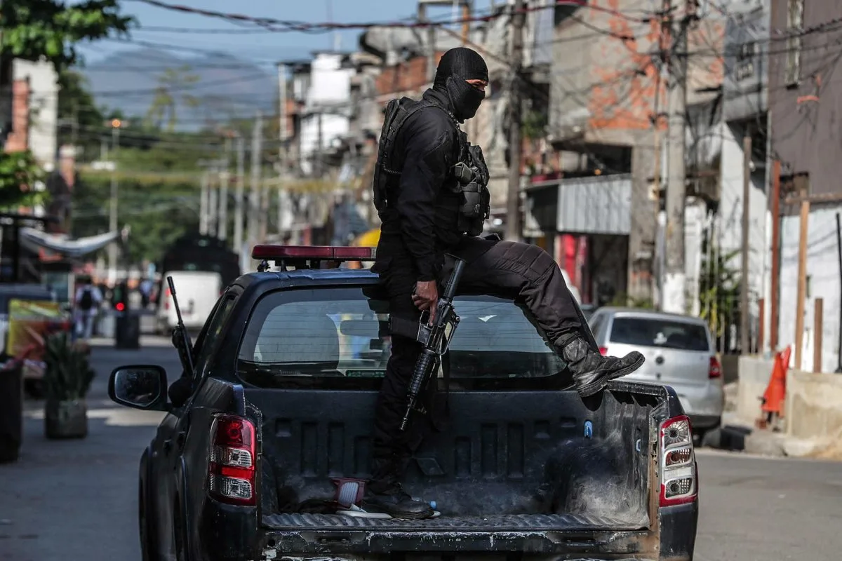 El conflicto entre bandas criminales por el legado de un mafioso aviva la violencia en Río de Janeiro
