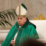 El papa lamenta que muchos creyentes no han leído ni un Evangelio