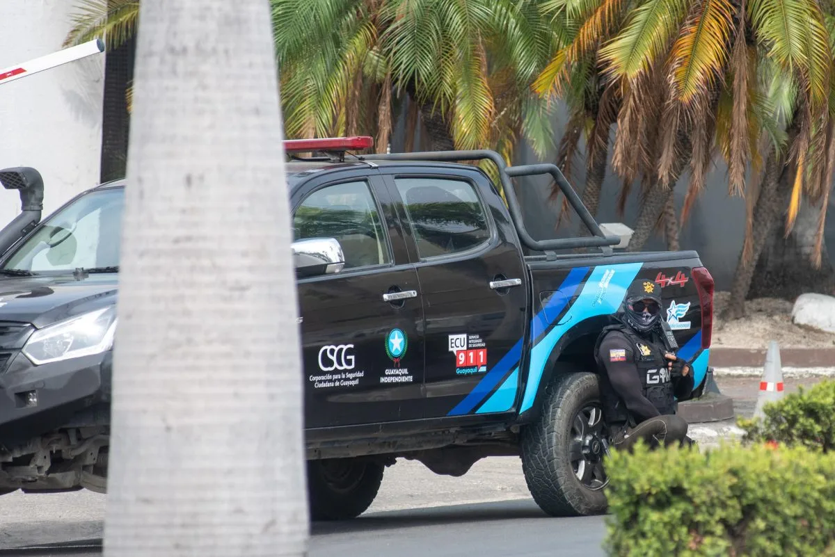 La SIP repudia el ataque de delincuentes a un canal en Ecuador