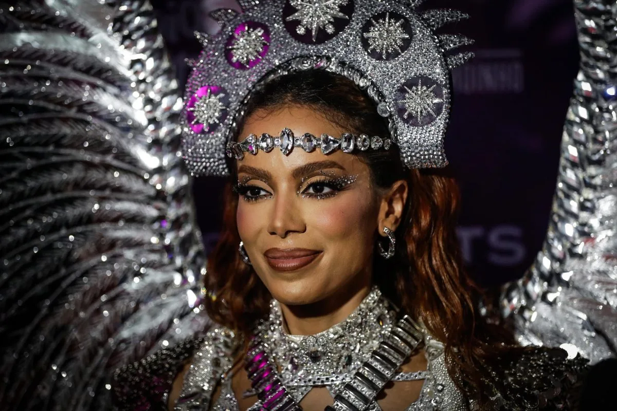 La cantante Anitta dice que el carnaval es la mejor forma de conocer a Brasil