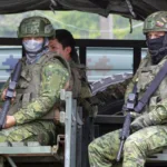 Las fuerzas de seguridad de Ecuador mantienen operaciones en cárceles y calles