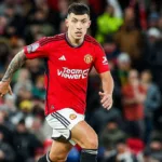 Lisandro Martínez vuelve a jugar con el Manchester United tras 3 meses de lesión